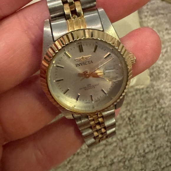 Invicta ladies specialty watch model 8954 main image 4